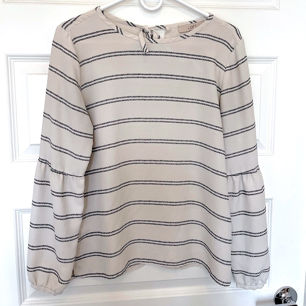 Ann Taylor LOFT long sleeve striped blouse size Small